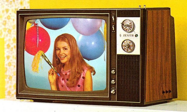 Invención de la Televisión a Color (Década de los 60's)