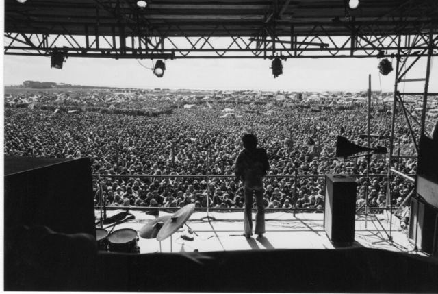 The Jimi Hendrix Experience popularizó el movimiento Hippie del mundo