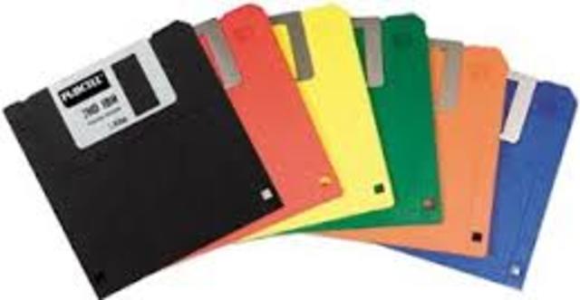 Usaba disquettes para guardar tareas