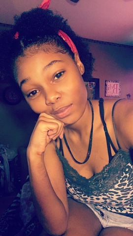 the day i tried to wear makeup