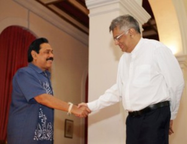 President in discussion with opposition about abolishment of executive presidency