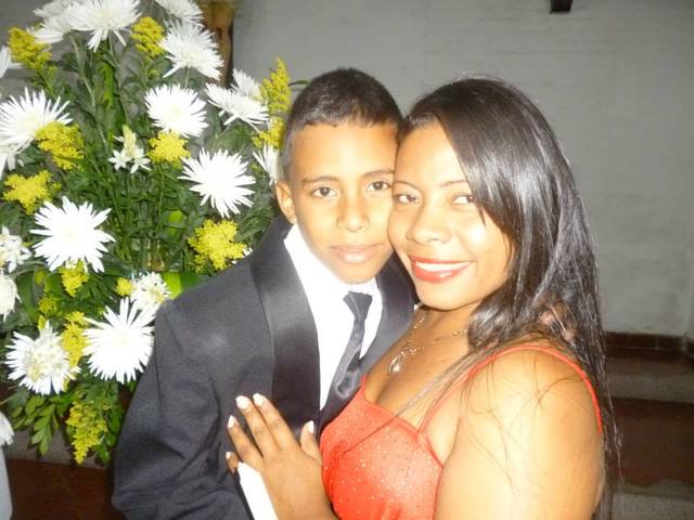 PRIMERA COMUNIÓN DE HIJO JEAN PIERRE LLANOS