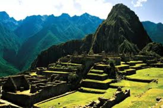 2400 Temple Platforms are Built in Peru