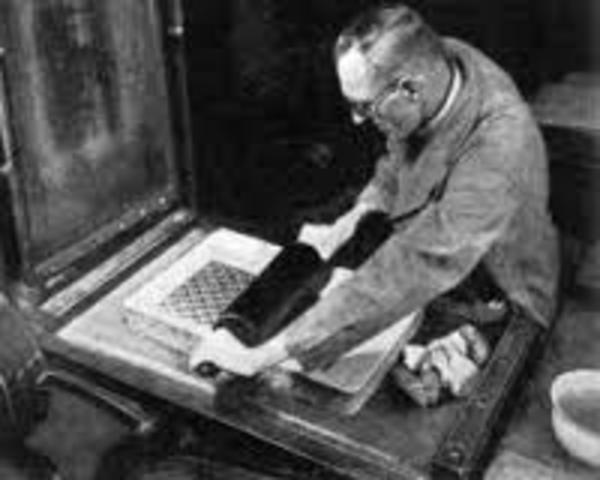 Invención de la cromolitografía.