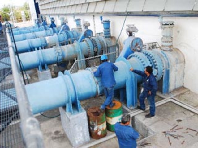 Acueducto suministra 5,500 lts/seg