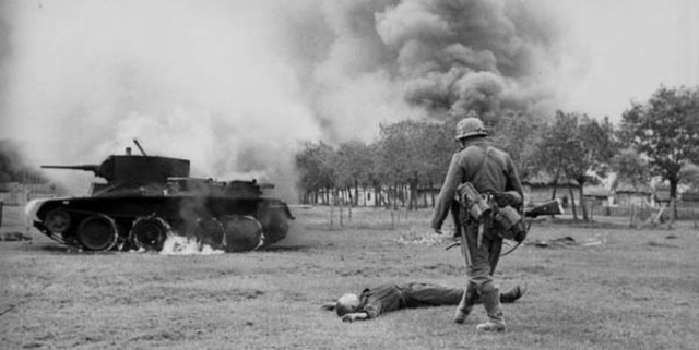 1939 AD- World War 2 begins