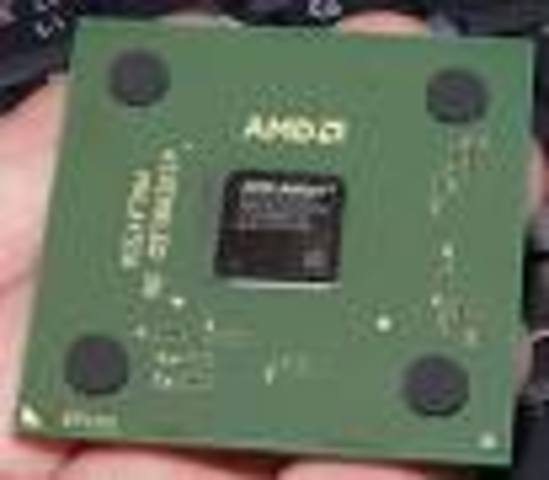 2001: El AMD Athlon XP