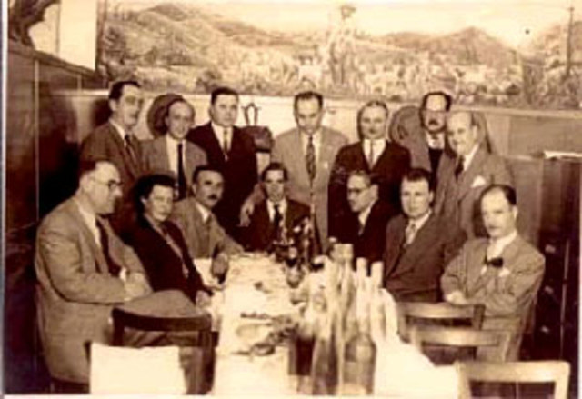 Argentina se suman los comunistas