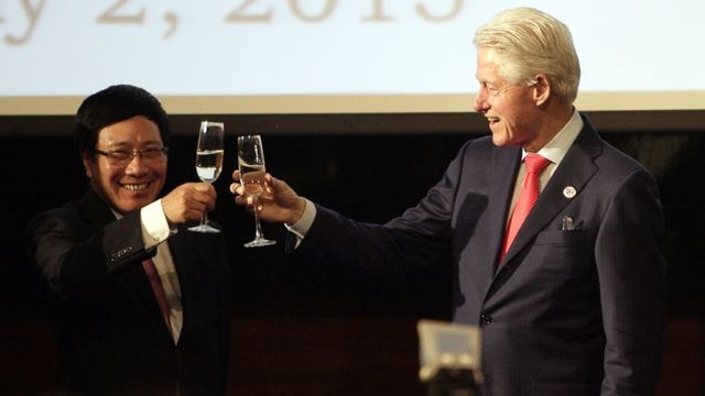 U.S. Lifts Trade Embargo