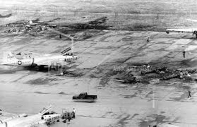 Attack on US helicopter base