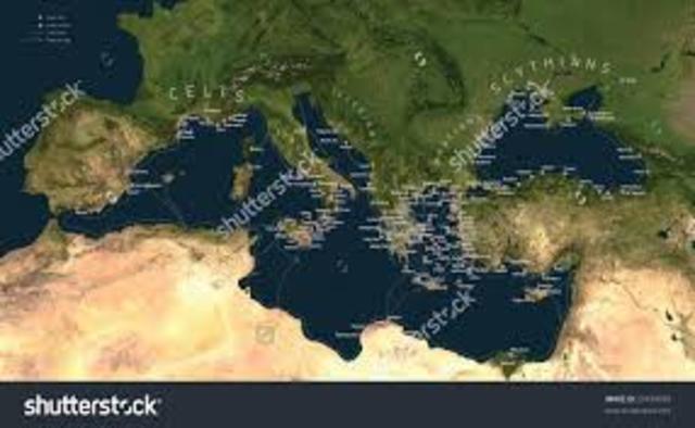 Greeks colonize the Mediterranean 2000 BCE