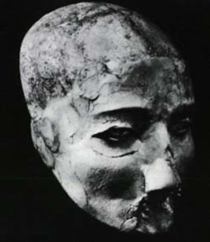 Plastered skull from Jericho, Jordan. Archaeological Museum, Amman