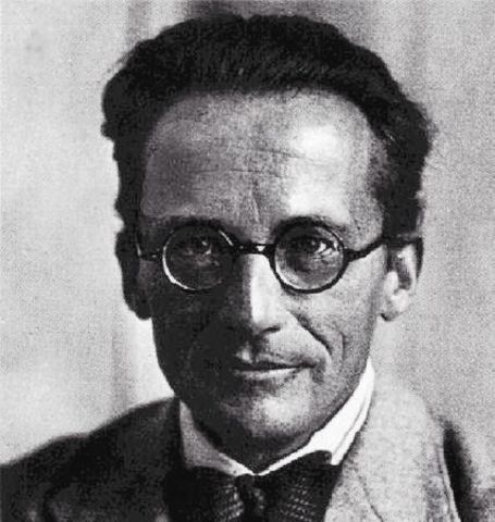 SCHROEDINGER HEIERBERG