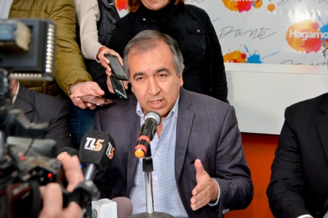 Interrelación entre sujetos y escuela- Navarro