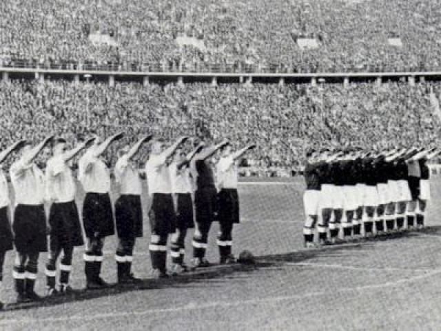 El Saludo Nazi de la selección inglesa