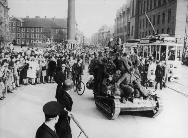 El ejército alemán domina Dinamarca y la parte meridional de Noruega. Ocupación de Copenhague y Oslo. El subcampo Gusen (Austria) ya tiene 800 prisioneros.