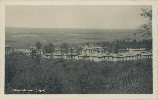 Unos 200 prisioneros españoles son trasladados del stalag de Kaisersteinbruch al campo de concentración de Mauthausen (ambas localidades en Austria)