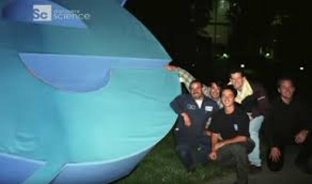 Microsoft Vs. Mosaic