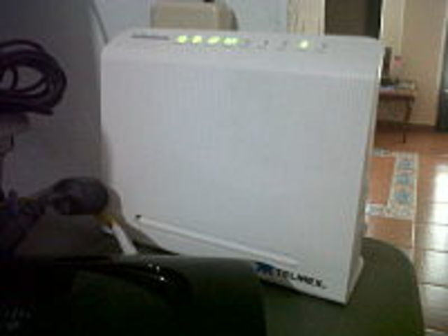 TELMEX incursiona en servicios de Internet