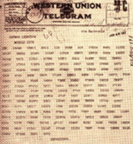 1917 Primer mensaje internacional.