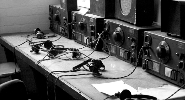 Primer Central Pública Electrónica