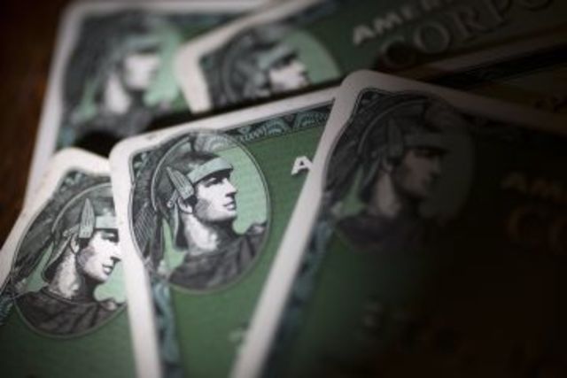 Nace American Express