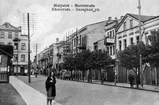 Del 5 al 12 de Febrero de 1943 se produce una aktion en el ghetto de Bialistok (Polonia). 1.000 judíos muertos; 10.000 son remitidos al campo de exterminio de Treblinka (Polonia)