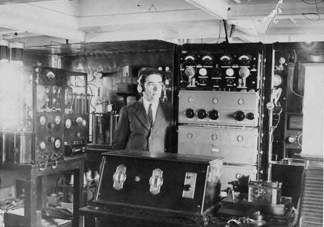 TRANSMISIÓN DE RADIOTELEFONÍA