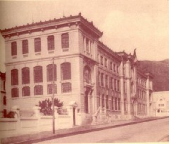 Creación del Instituto Pedagógico Nacional en Bogotá