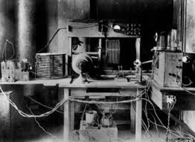 PRIMERA EMISORA DE RADIO