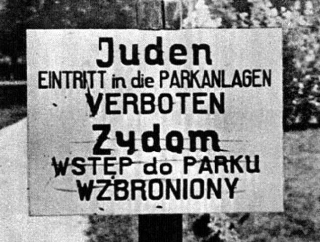 La ciudad alemana de Colonia prohíbe a los judíos la utilización de parques infantiles e instalaciones deportivas. Hitler ordena que los médicos judíos sean despedidos de su trabajo (representan el 16% del total en Alemania)