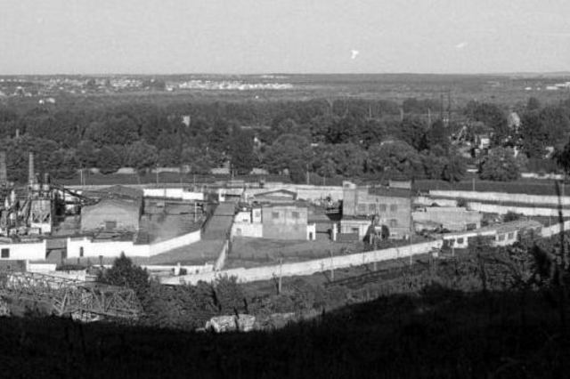 En Septiembre de 1941 se abre el campo de exterminio de Janowska (Ucrania) y el de concentración de Poniatowa (Polonia)