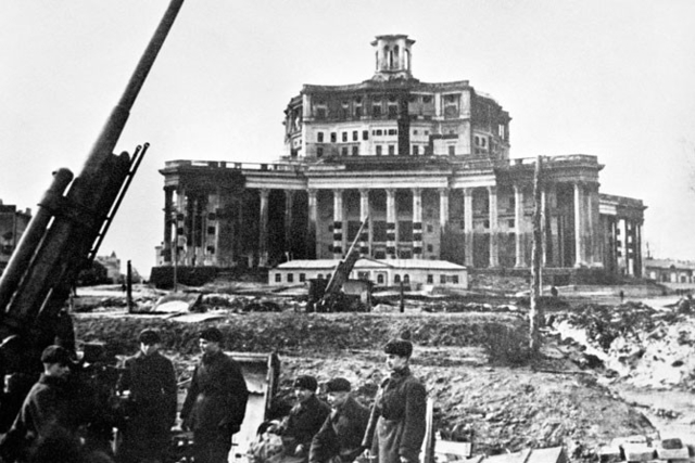 Las tropas rusas recuperan la ciudad de Kaliningrado (Rusia)