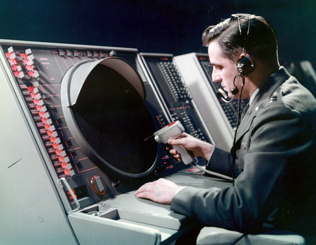 SAGE Air defense system: network pioneer