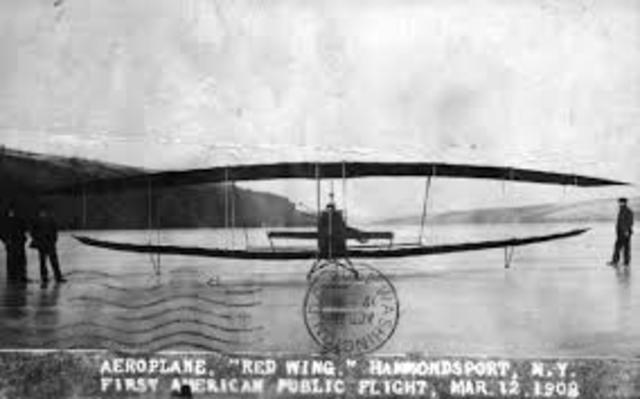 Glen H. Curtis first to travel over a mile in aircraft.