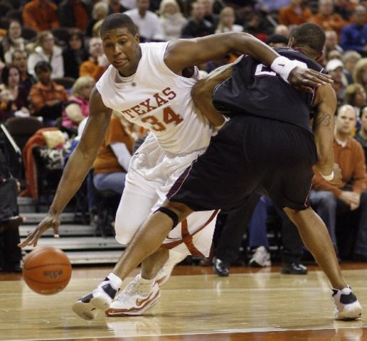 HIGH: Pittman provides spark in sixth straight win