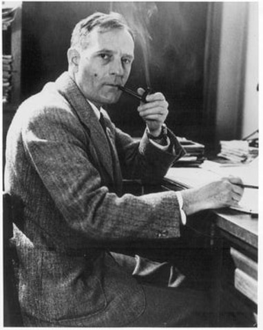 Edwin P Hubble