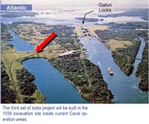 U.S finishes panama canal