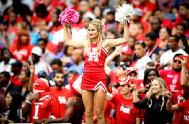 Cheer in college