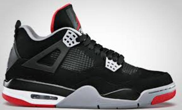 Air Jordan IV