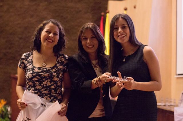 Premio a Mejor Reportaje