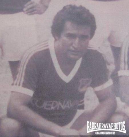 Inicio carrera criminal.