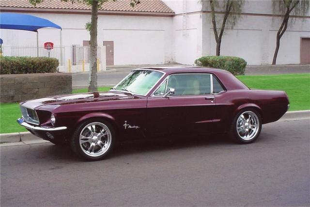 Ford Mustang Coupe