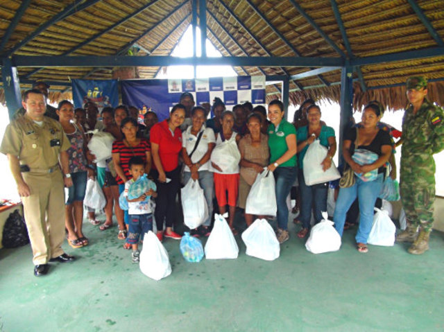 ASISTENCIA  A FAMILIAS