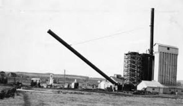 1924 - First Federal Law Established to Control Pollution from the Oil Industry