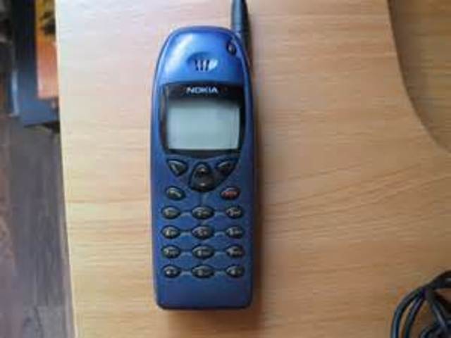 The Nokia 6100 only had 3.25 hours of talk time on it.