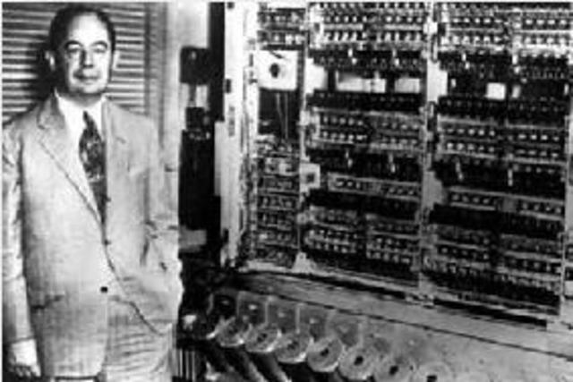 MODELO DE VON NEUMAN