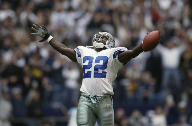 Emmit Smith Breaks Walter Payton's Record
