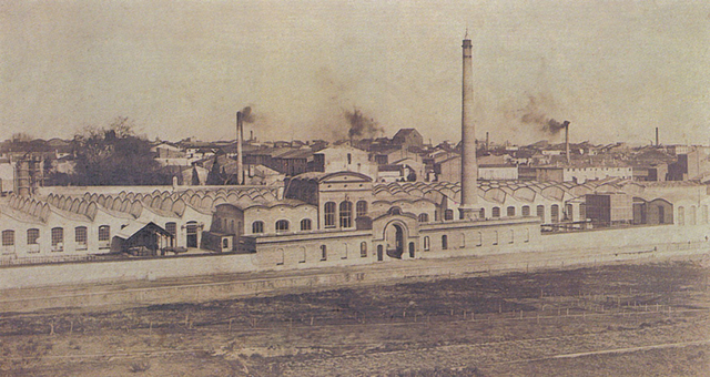 Primeres fàbriques amb màquina de vapor