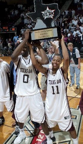 LOW: UT loses in College Station for fifth straight season